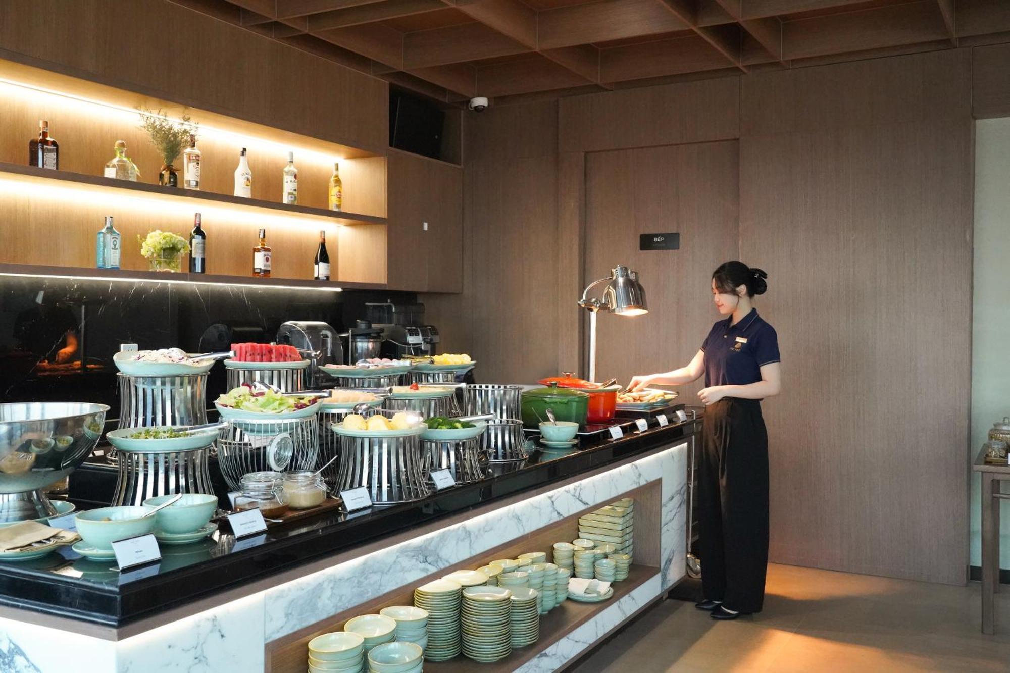 The Five Suites Lilas Hanoi Buitenkant foto