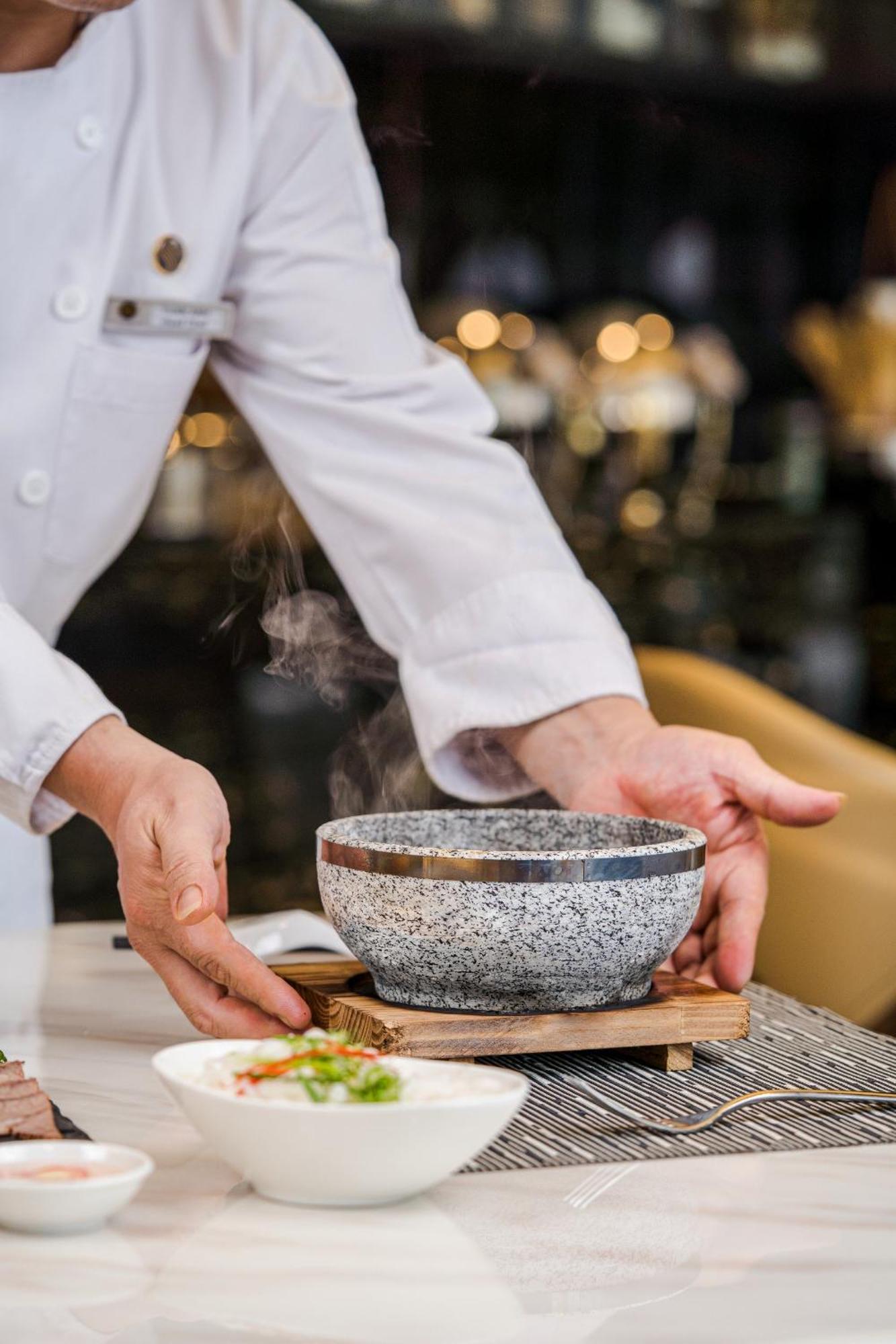 The Five Suites Lilas Hanoi Buitenkant foto
